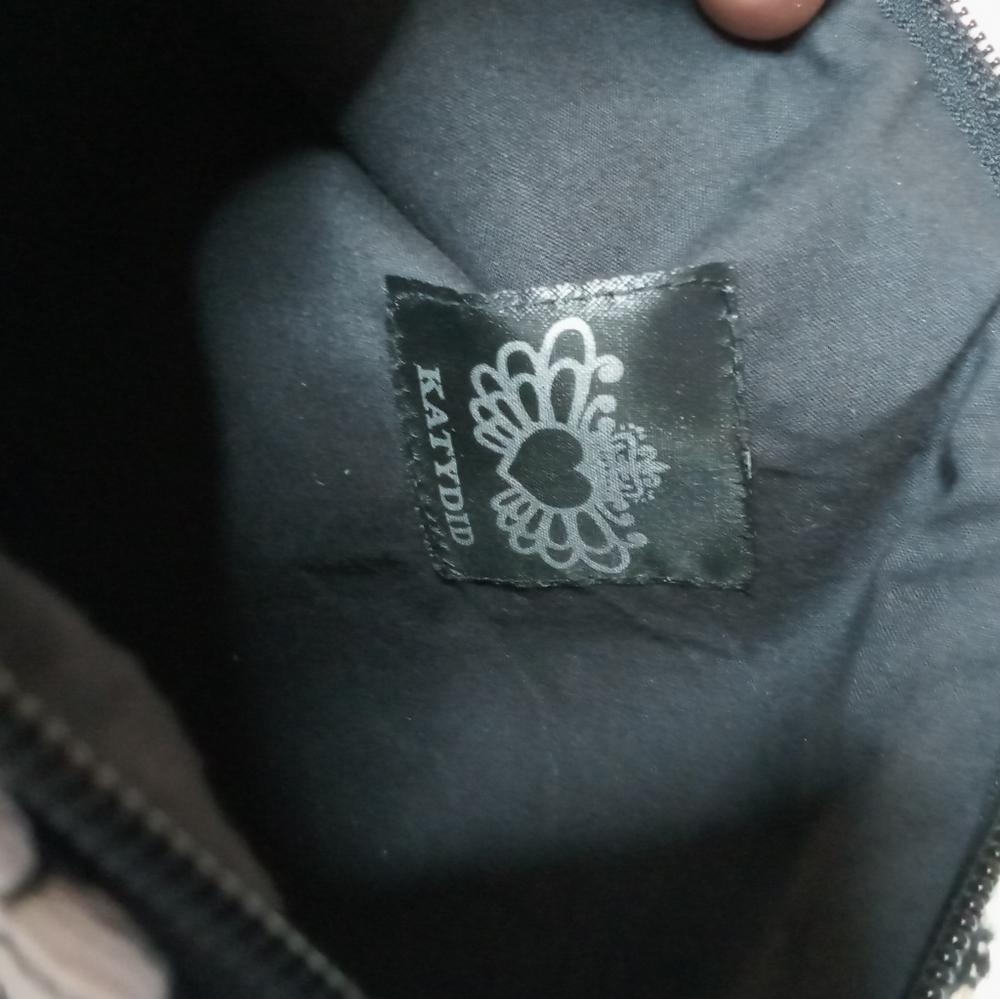 Zigzag Pattern Purse - image 4